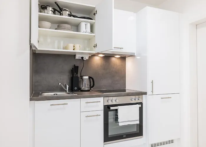 Bright In Center With A Modern Design Viena
